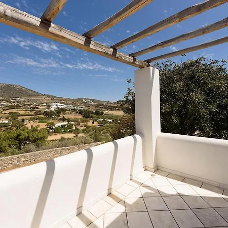 Padma, Agkeria Paros Dom wakacyjny Angairiá